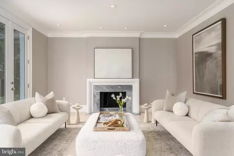 1619 31st St NW, Washington, DC 20007 photo 11
