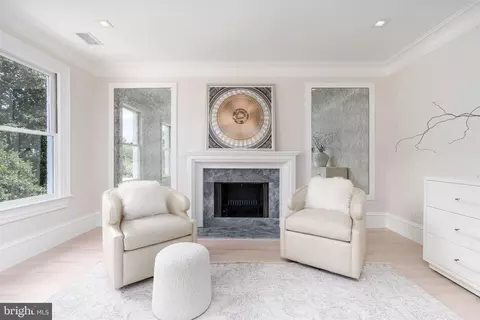 1619 31st St NW, Washington, DC 20007 photo 16