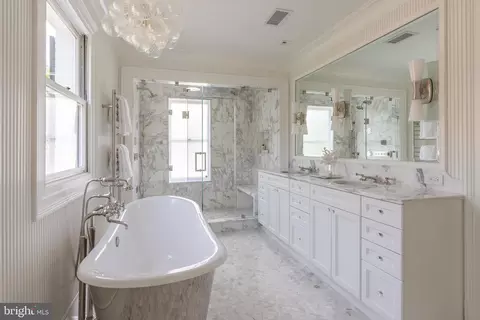 1619 31st St NW, Washington, DC 20007 photo 17