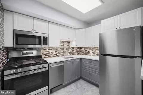 7058 Eastern Ave NW #210, Washington, DC 20012 photo 9