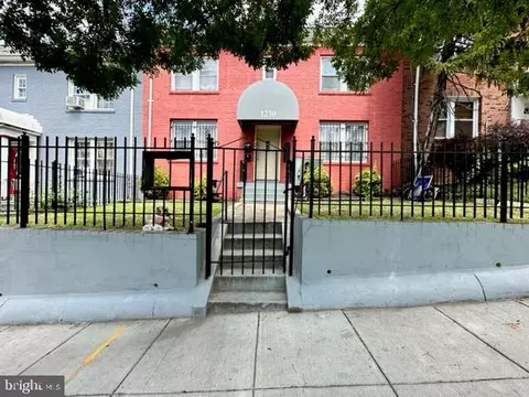 1230 Penn St NE, Washington, DC 20002
