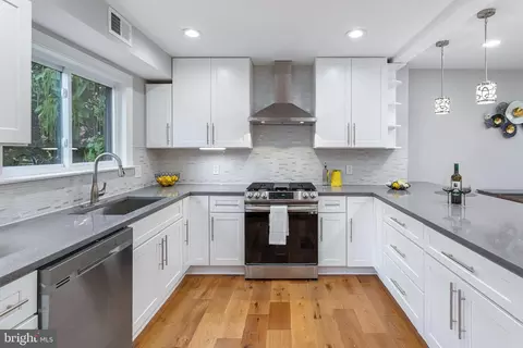 1354 Rittenhouse St NW, Washington, DC 20011