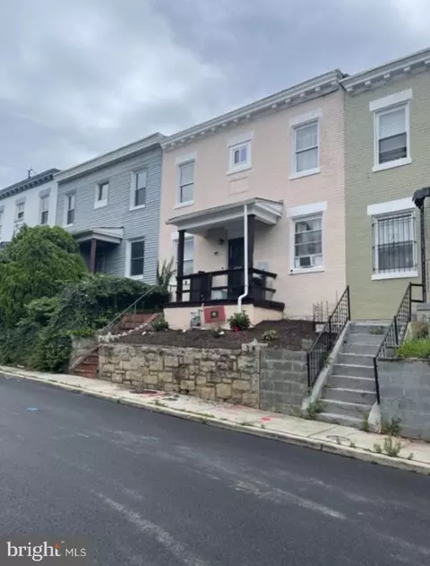 3539 6th St NW, Washington, DC 20010