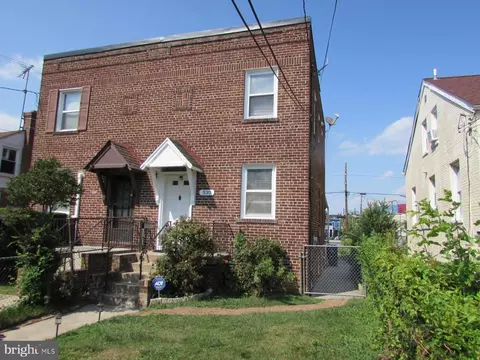 530 Lebaum St SE, Washington, DC 20032