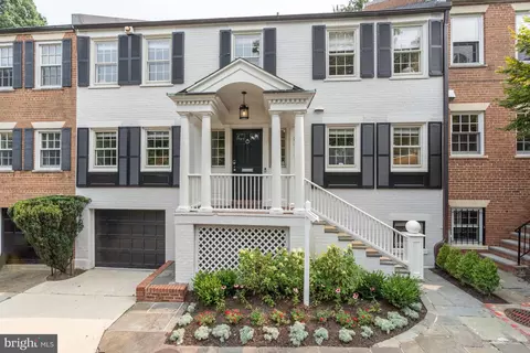 2810 R St NW, Washington, DC 20007