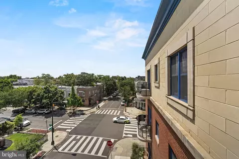 401 13th St NE #PH9, Washington, DC 20002 photo 17