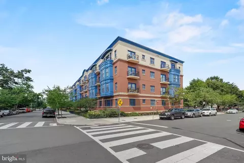 401 13th St NE #PH9, Washington, DC 20002 photo 34