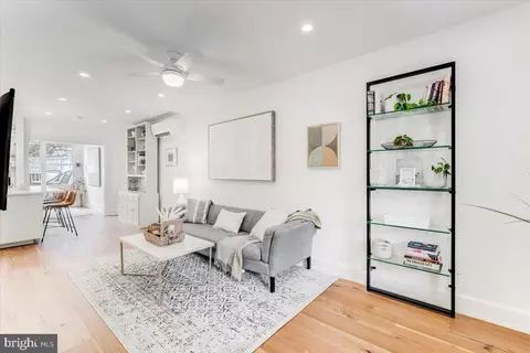 545 23rd Pl NE, Washington, DC 20002 photo 6