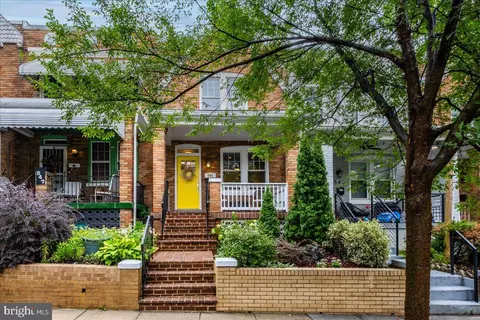 545 23rd Pl NE, Washington, DC 20002