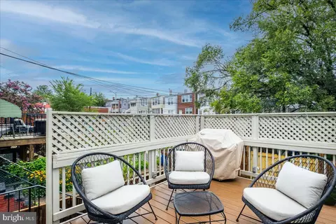 545 23rd Pl NE, Washington, DC 20002 photo 16