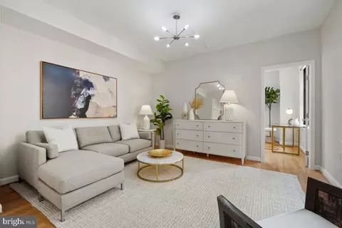 400 Massachusetts Ave NW #908, Washington, DC 20001