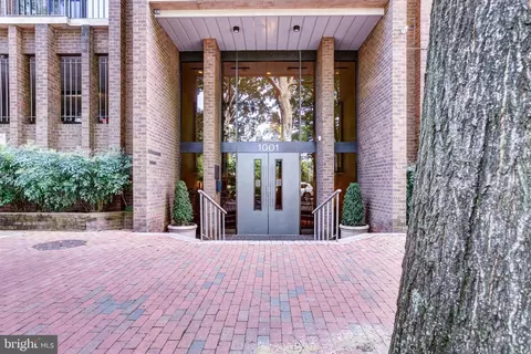 1001 26th St NW #406, Washington, DC 20037