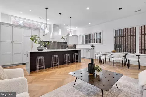 2718 4th St NE #B, Washington, DC 20002 photo 1