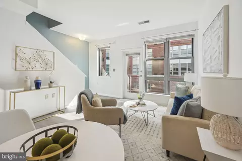 1300 N Nw NW #221, Washington, DC 20005