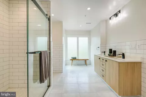 401 K St NE #A, Washington, DC 20002 photo 10