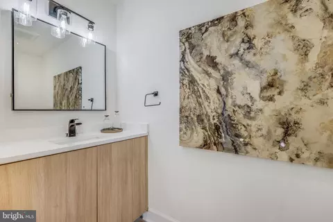 401 K St NE #A, Washington, DC 20002 photo 15