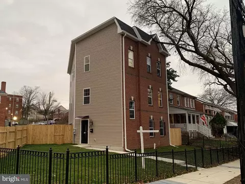 2221 S St SE, Washington, DC 20020