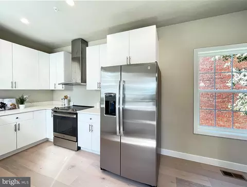 2221 S St SE, Washington, DC 20020 photo 17