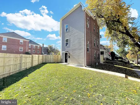 2221 S St SE, Washington, DC 20020 photo 6