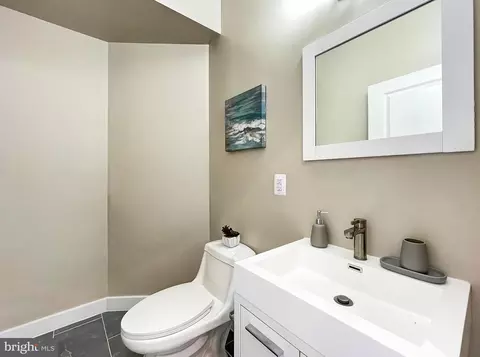 2221 S St SE, Washington, DC 20020 photo 37