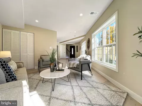 2221 S St SE, Washington, DC 20020 photo 11