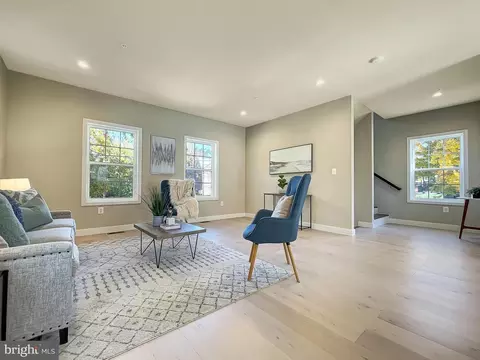 2221 S St SE, Washington, DC 20020 photo 13