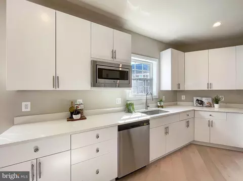 2221 S St SE, Washington, DC 20020 photo 18