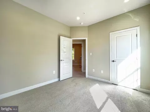 2221 S St SE, Washington, DC 20020 photo 39