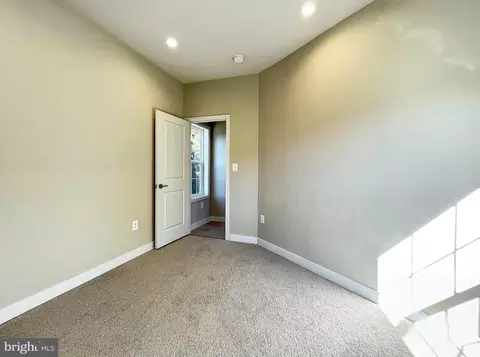2221 S St SE, Washington, DC 20020 photo 29