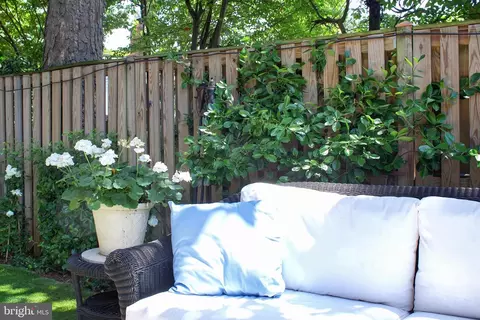 1614 34th St NW, Washington, DC 20007 photo 40