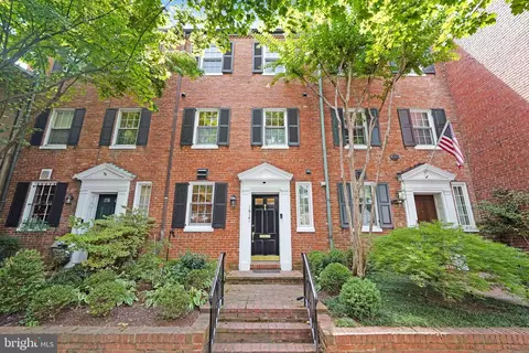 1614 34th St NW, Washington, DC 20007