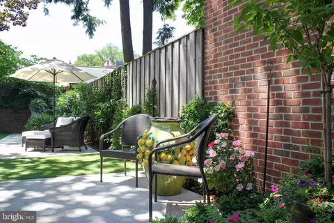 1614 34th St NW, Washington, DC 20007 photo 41