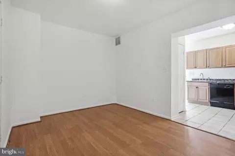 1175 3rd St NE, Washington, DC 20002 photo 9