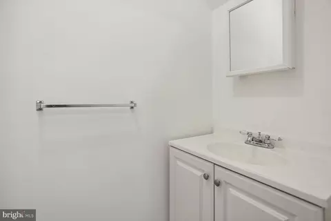 1175 3rd St NE, Washington, DC 20002 photo 23