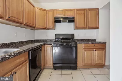 1175 3rd St NE, Washington, DC 20002 photo 11
