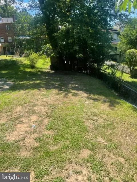 1760 W Se, Washington, DC 20001 photo 16