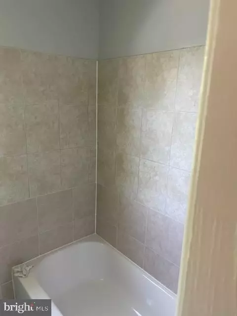 1760 W Se, Washington, DC 20001 photo 6