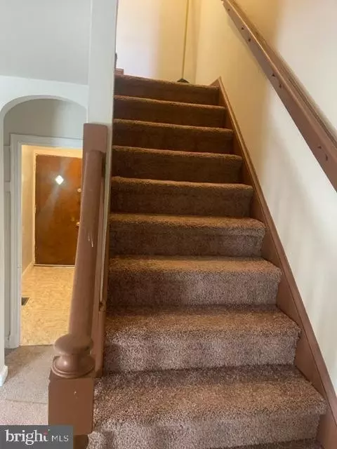 1760 W Se, Washington, DC 20001 photo 4