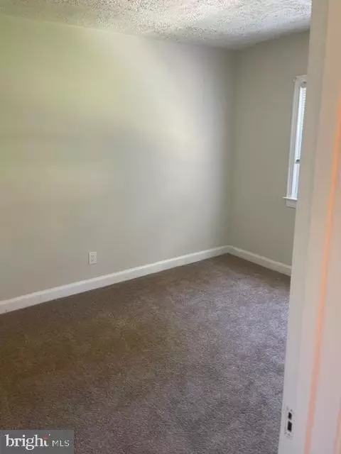 1760 W Se, Washington, DC 20001 photo 9