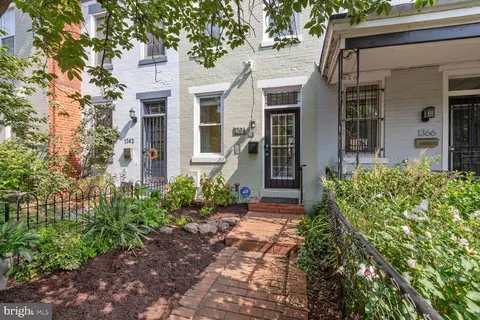 1364 C St NE, Washington, DC 20002