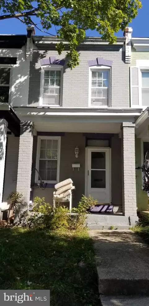 13 16th St NE, Washington, DC 20002