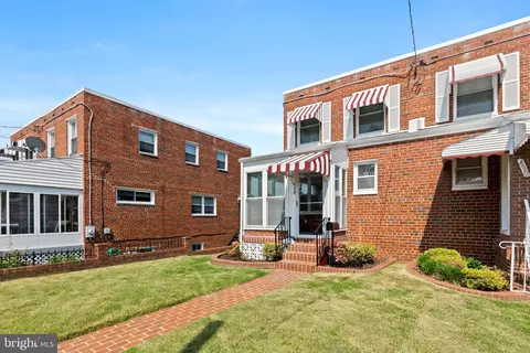 428 Jefferson St NE, Washington, DC 20011