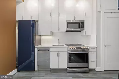 1211 G St SE #2, Washington, DC 20003 photo 10