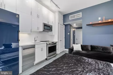 1211 G St SE #2, Washington, DC 20003 photo 6