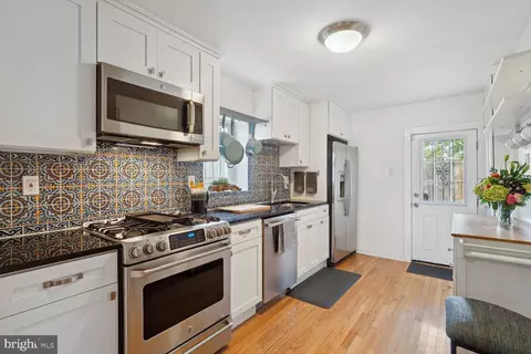819 9th St NE, Washington, DC 20002 photo 9