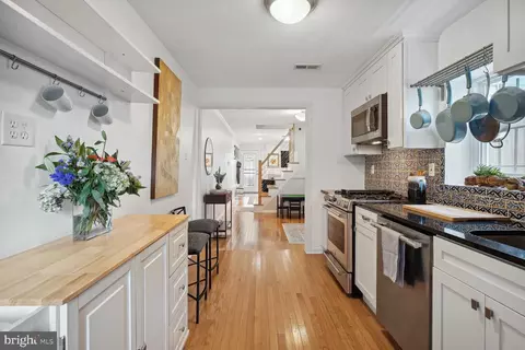 819 9th St NE, Washington, DC 20002 photo 12