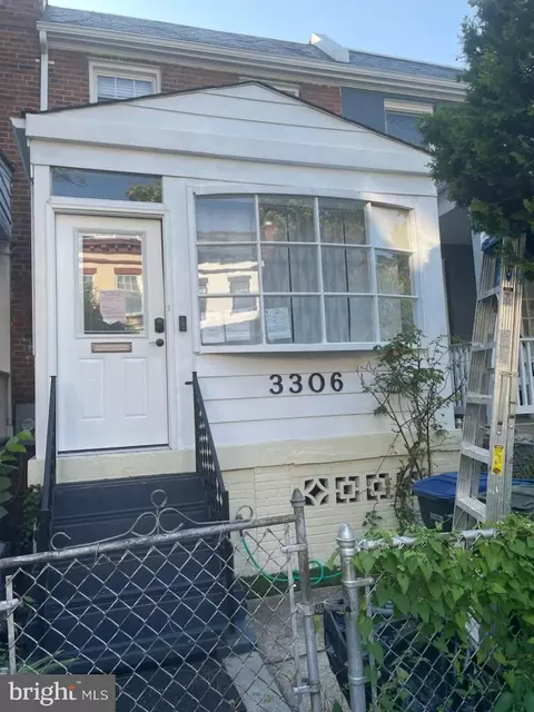 3306 Brown St NW, Washington, DC 20010