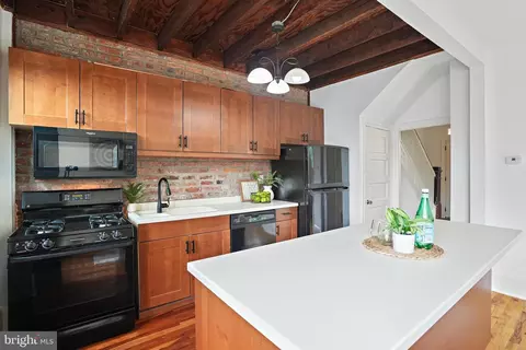 181 V St NE, Washington, DC 20002 photo 12