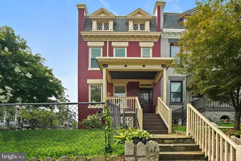 181 V St NE, Washington, DC 20002 photo 2