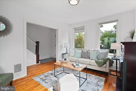 181 V St NE, Washington, DC 20002 photo 5